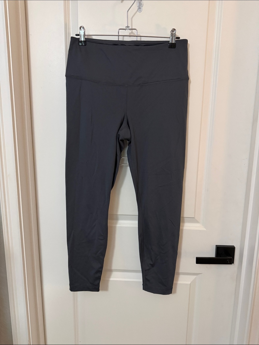 Yogalicious Charcoal Gray High-Rise Leggings